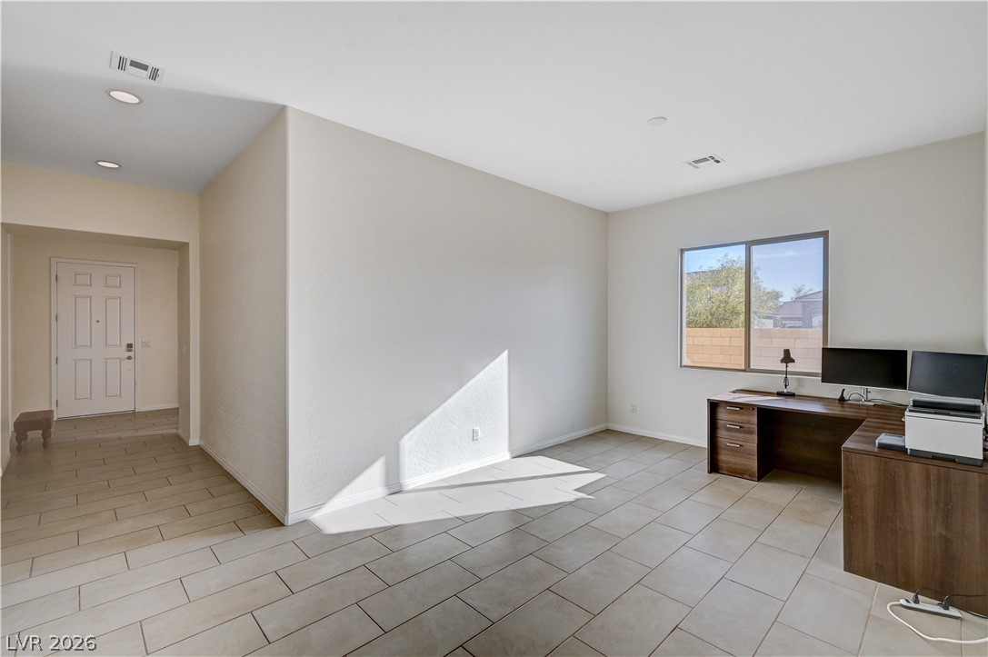 6205 Gambetta Street Las Vegas NV 89115