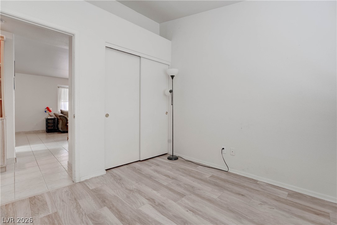 8378 Yamhill Street Las Vegas NV 89123