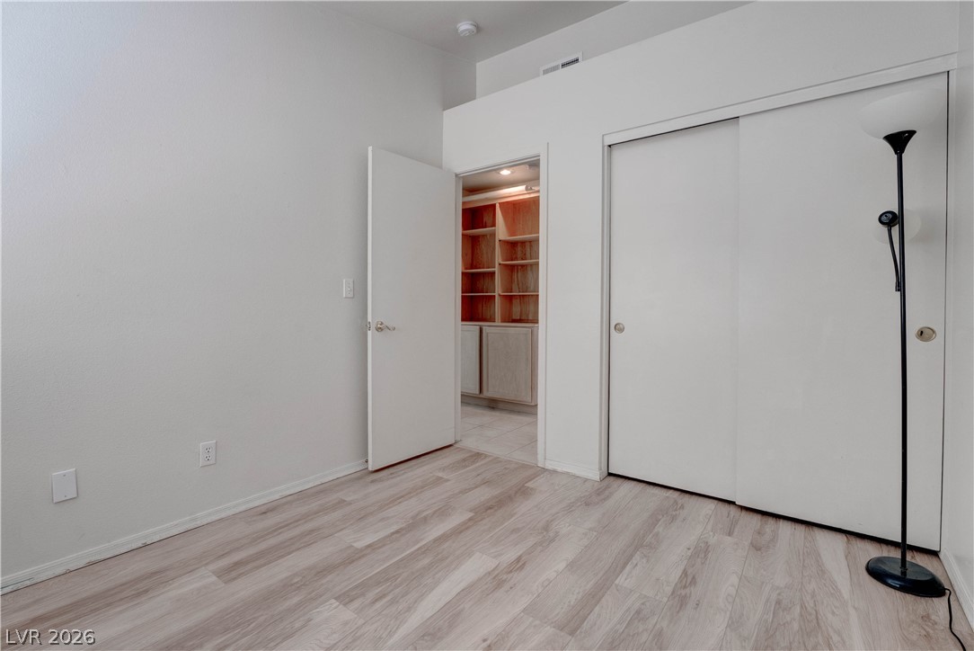 8378 Yamhill Street Las Vegas NV 89123