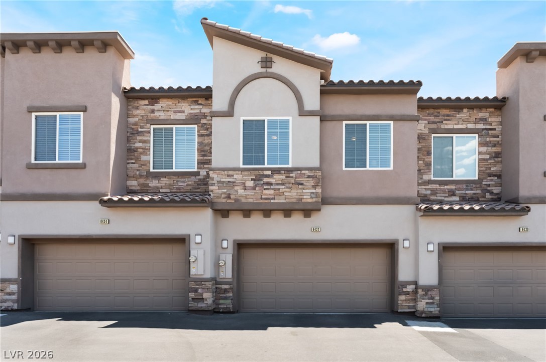 6432 Spring Jog Street Las Vegas NV 89166