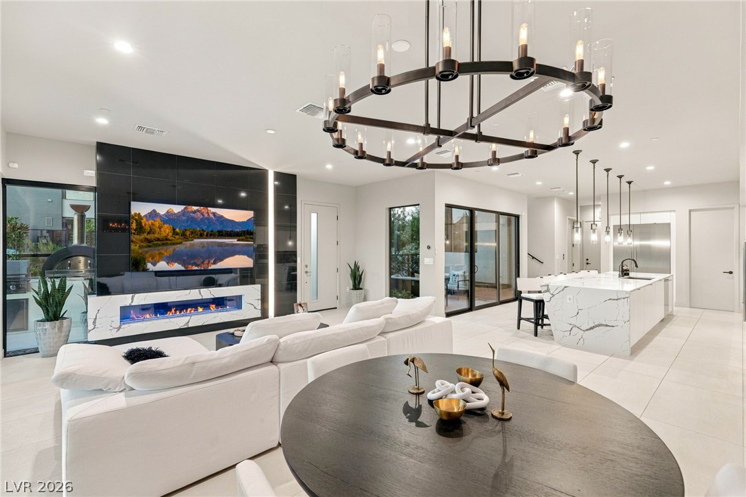 18 Heron Harbour Drive Henderson NV 89011