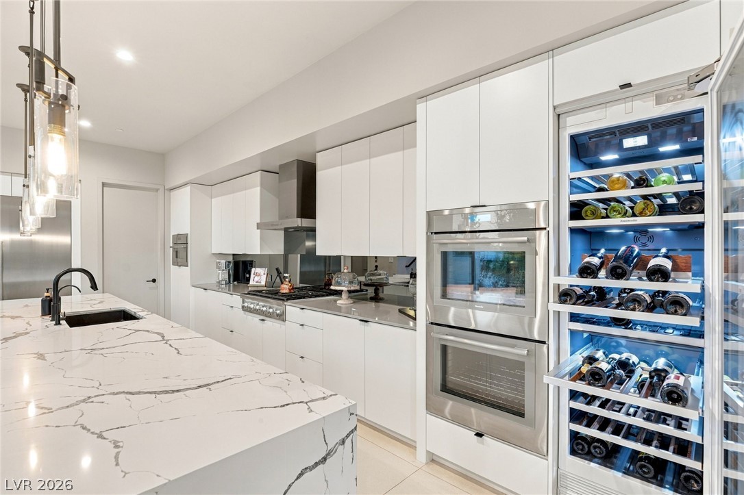 18 Heron Harbour Drive Henderson NV 89011