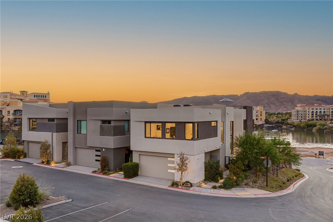 18 Heron Harbour Drive Henderson NV 89011