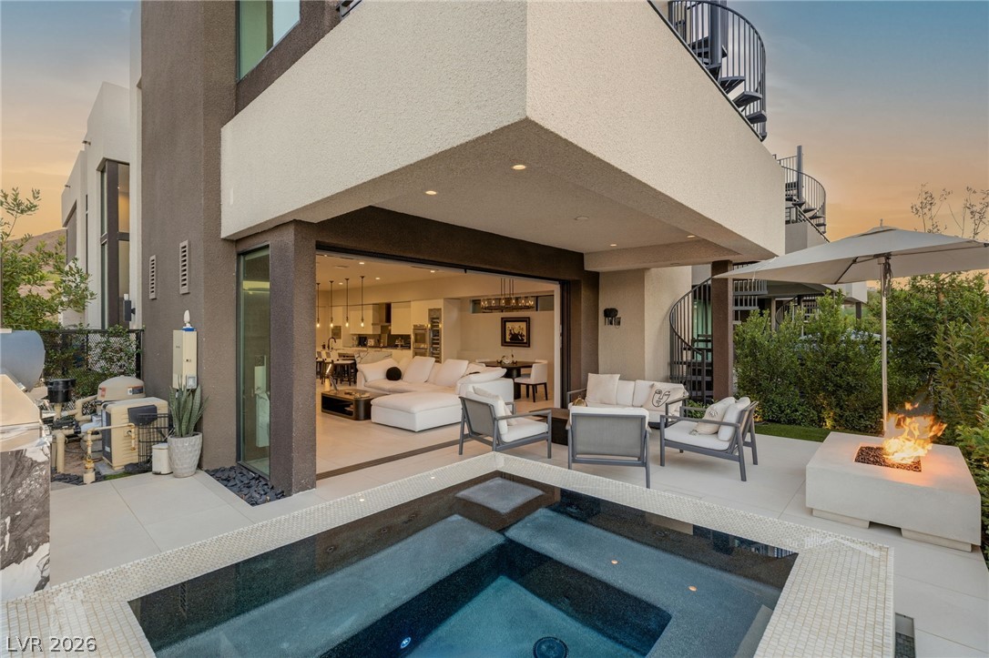 18 Heron Harbour Drive Henderson NV 89011