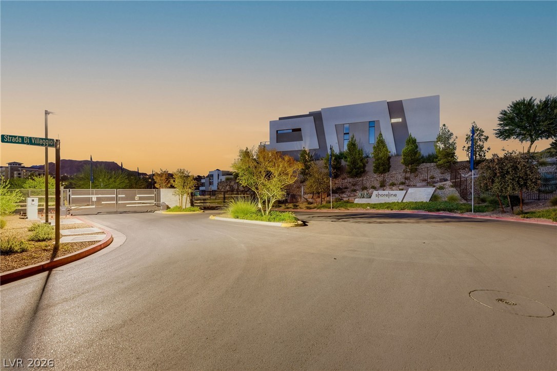 18 Heron Harbour Drive Henderson NV 89011