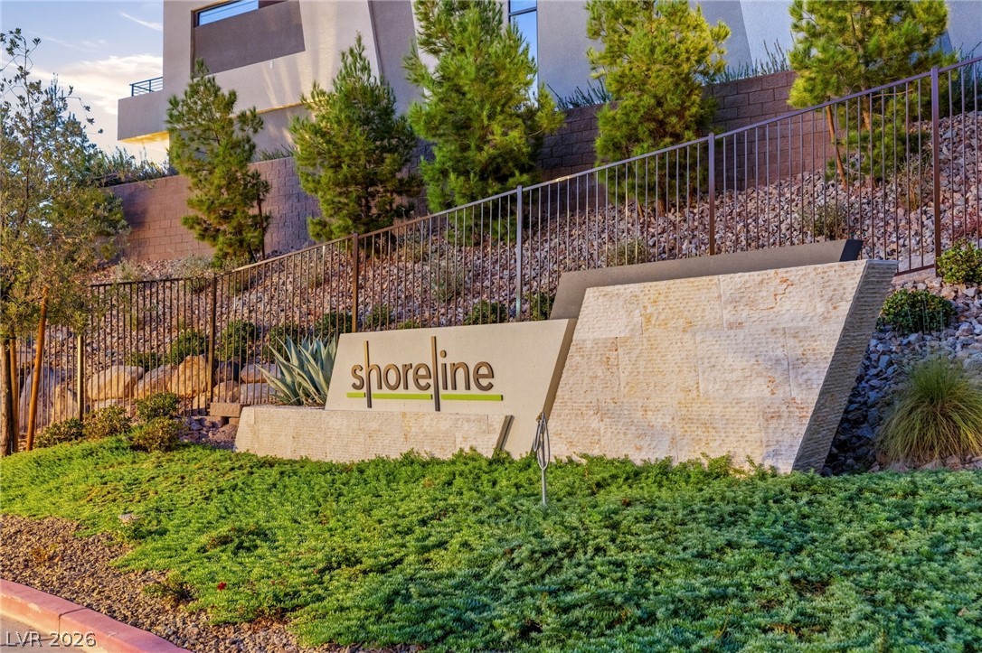 18 Heron Harbour Drive Henderson NV 89011