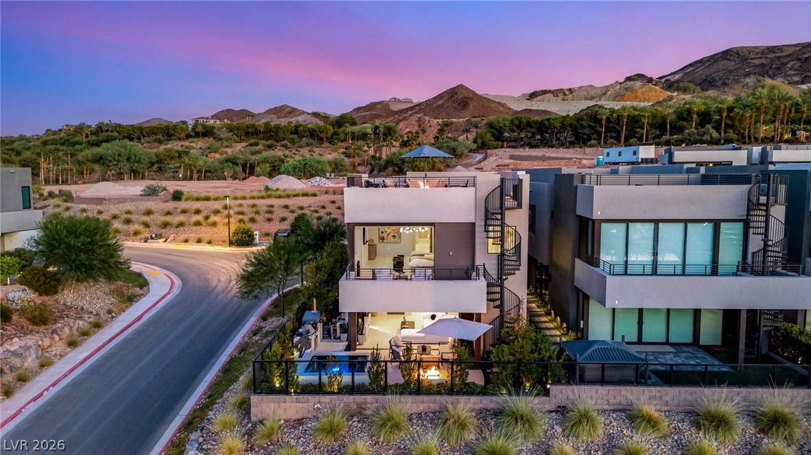 18 Heron Harbour Drive Henderson NV 89011