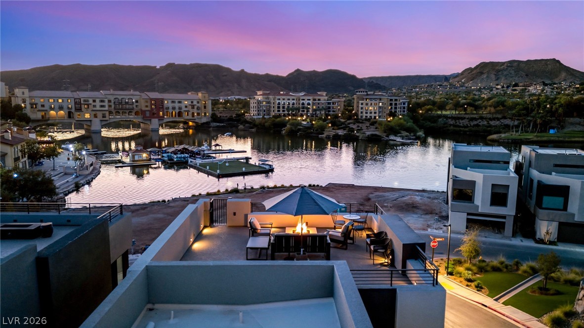 18 Heron Harbour Drive Henderson NV 89011