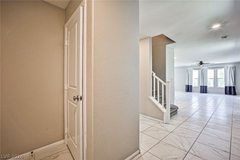 9605 Eamont River Street Las Vegas NV 89178