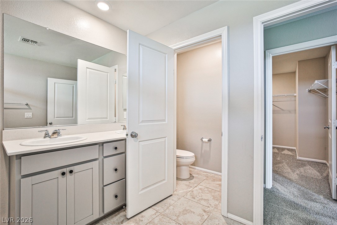 9605 Eamont River Street Las Vegas NV 89178