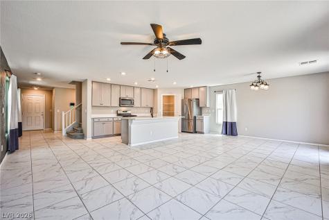 9605 Eamont River Street Las Vegas NV 89178