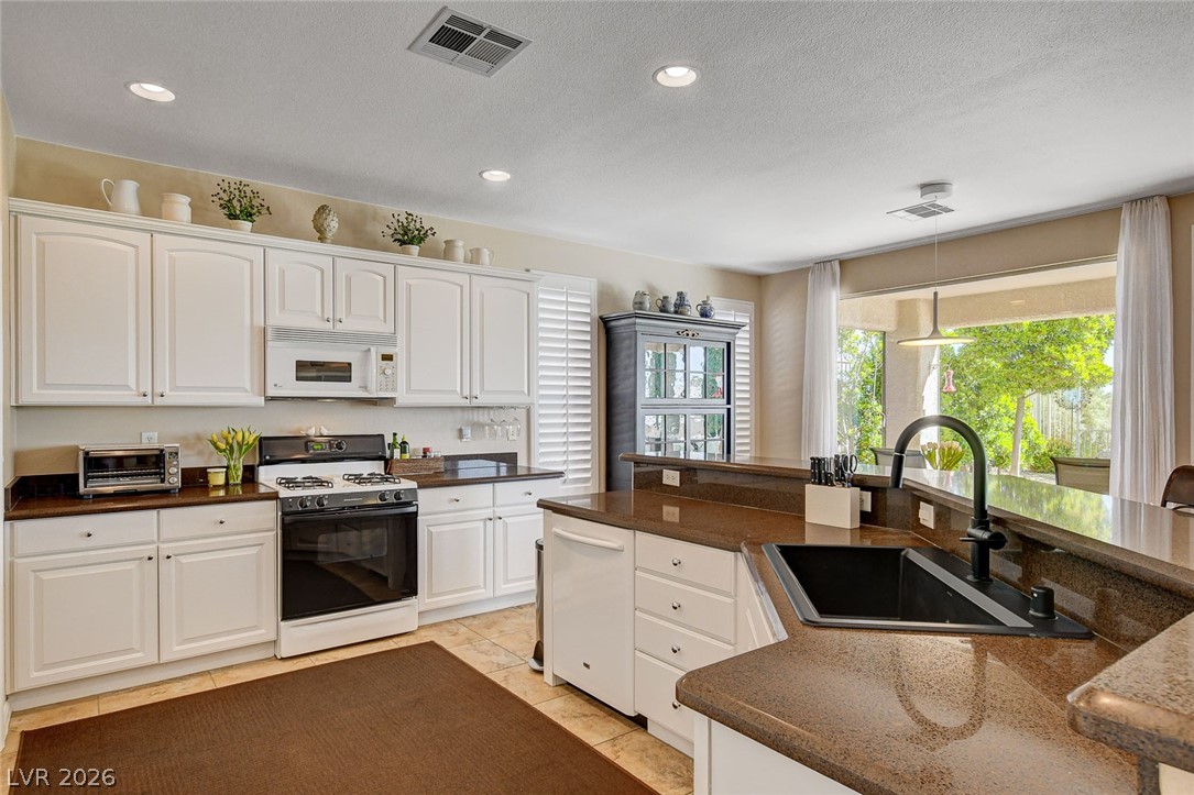4568 Atlantico Street Las Vegas NV 89135