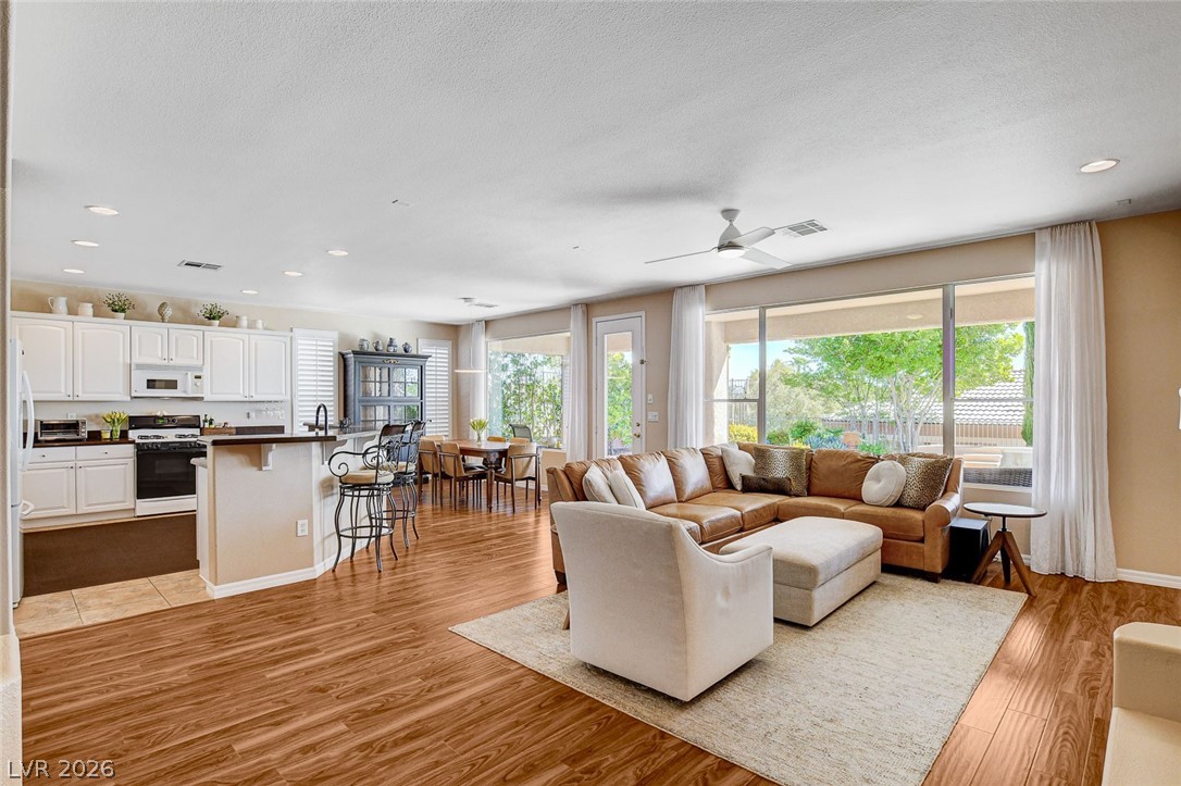 4568 Atlantico Street Las Vegas NV 89135
