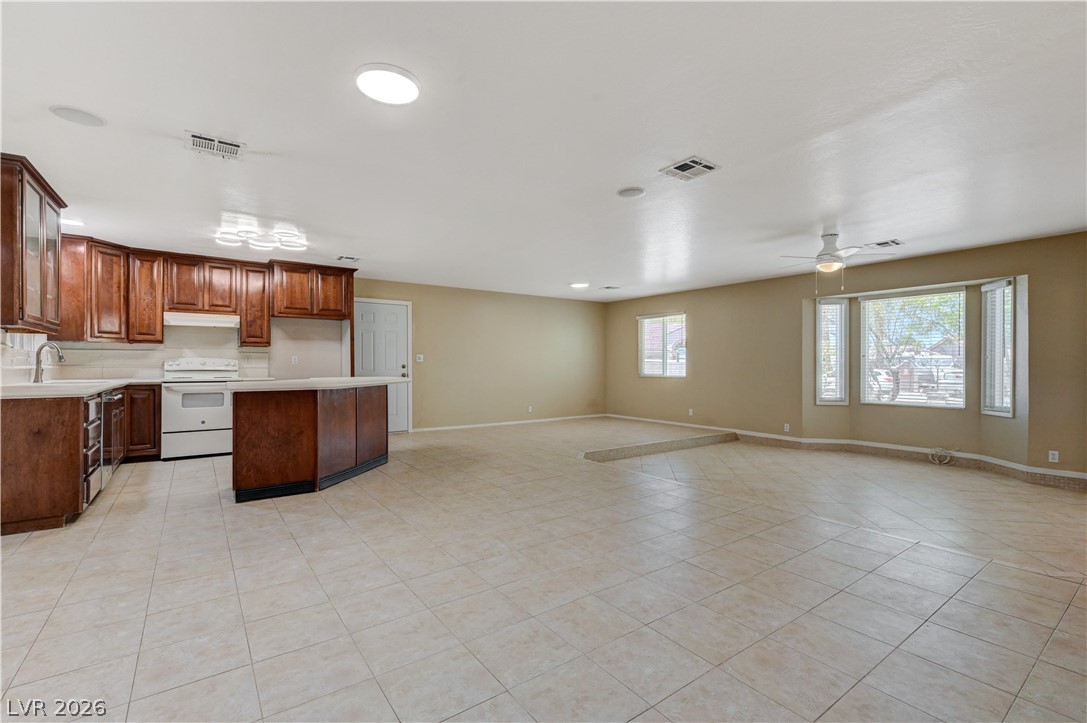 7631 Bermuda Road Las Vegas NV 89123