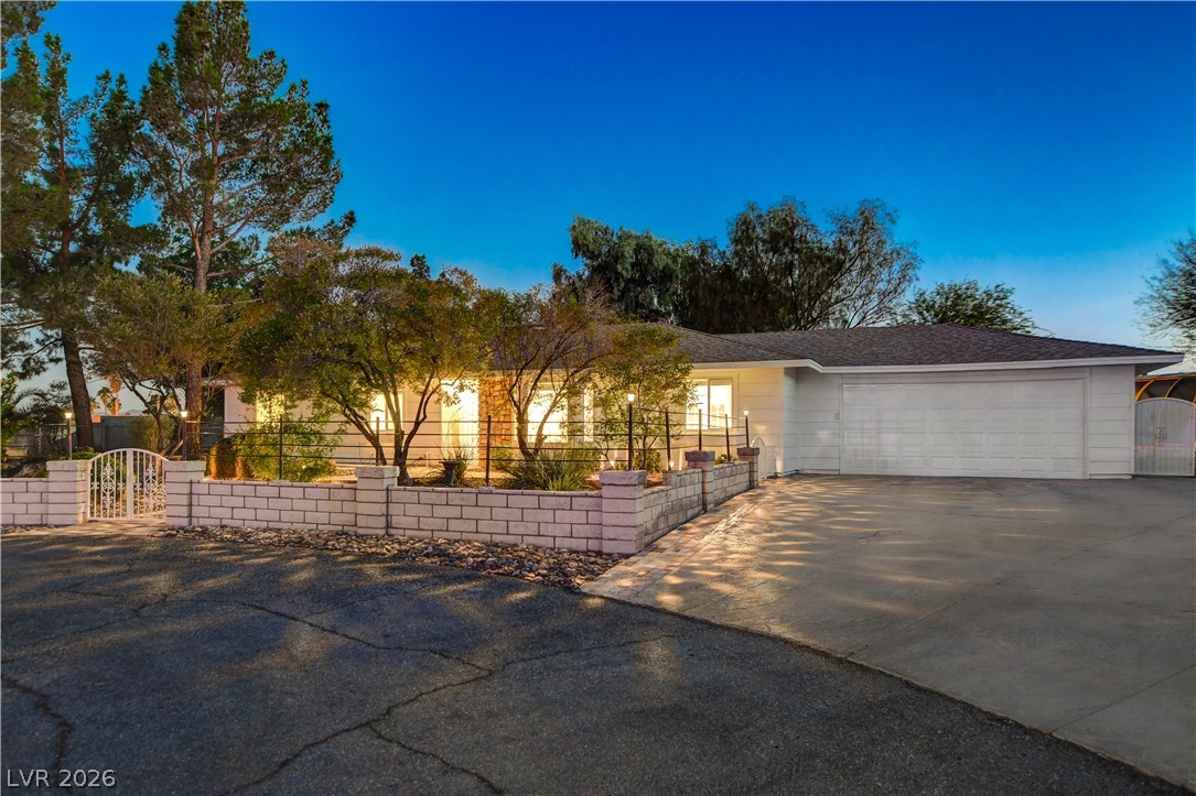 7631 Bermuda Road Las Vegas NV 89123