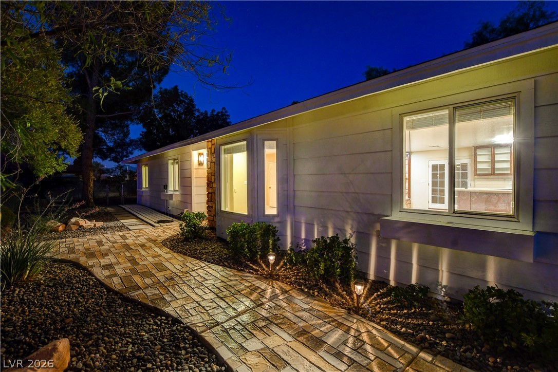 7631 Bermuda Road Las Vegas NV 89123