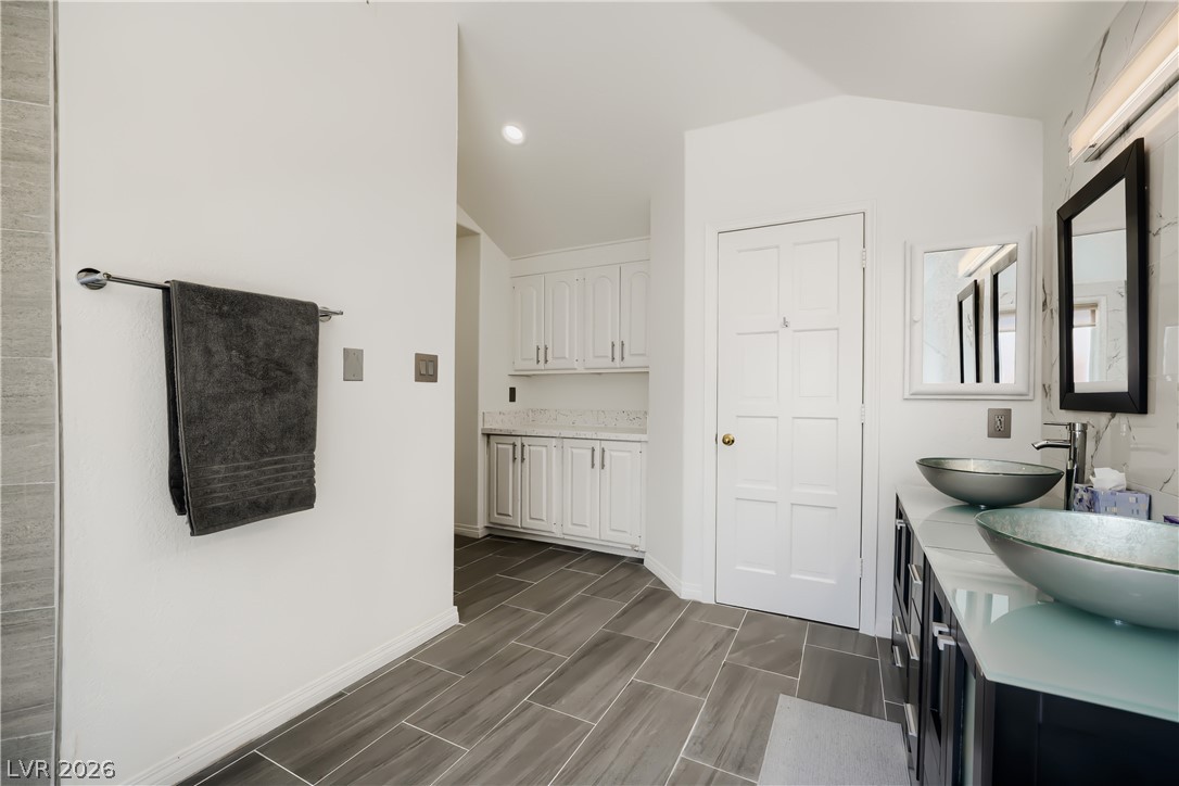 5105 Turnberry Lane Las Vegas NV 89113