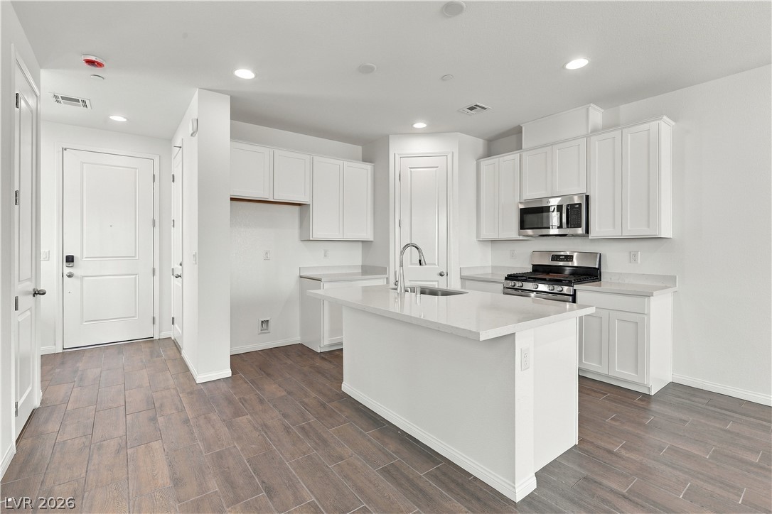 5359 Borra Hills Street Las Vegas NV 89148