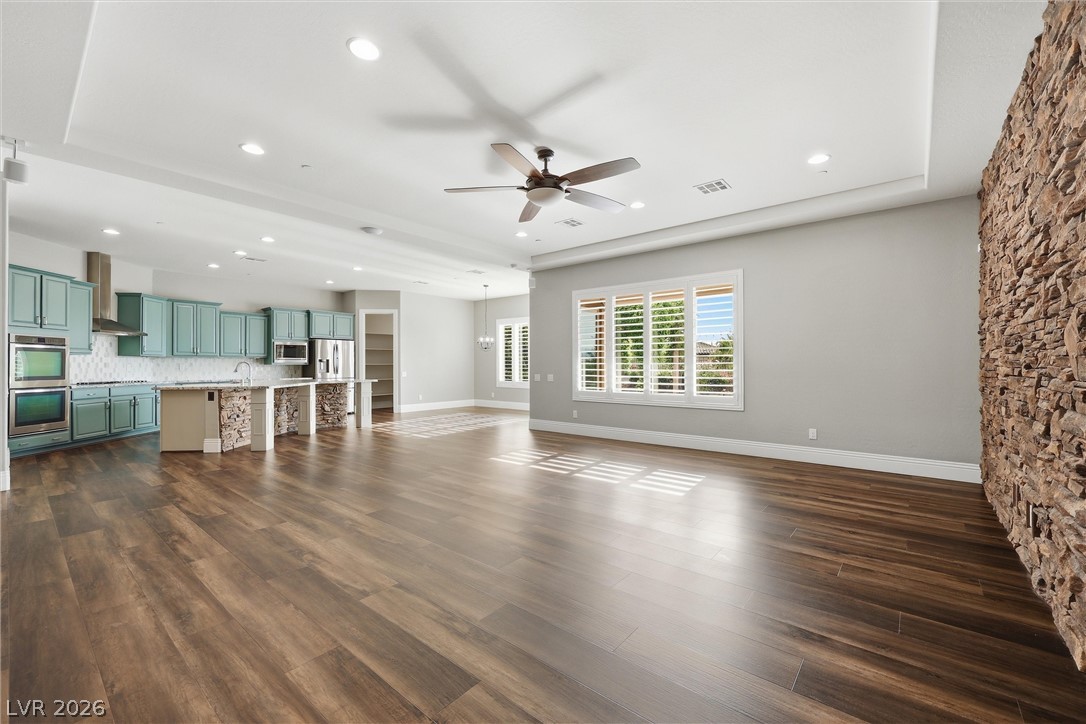 2901 Grande Arch Street Henderson NV 89044