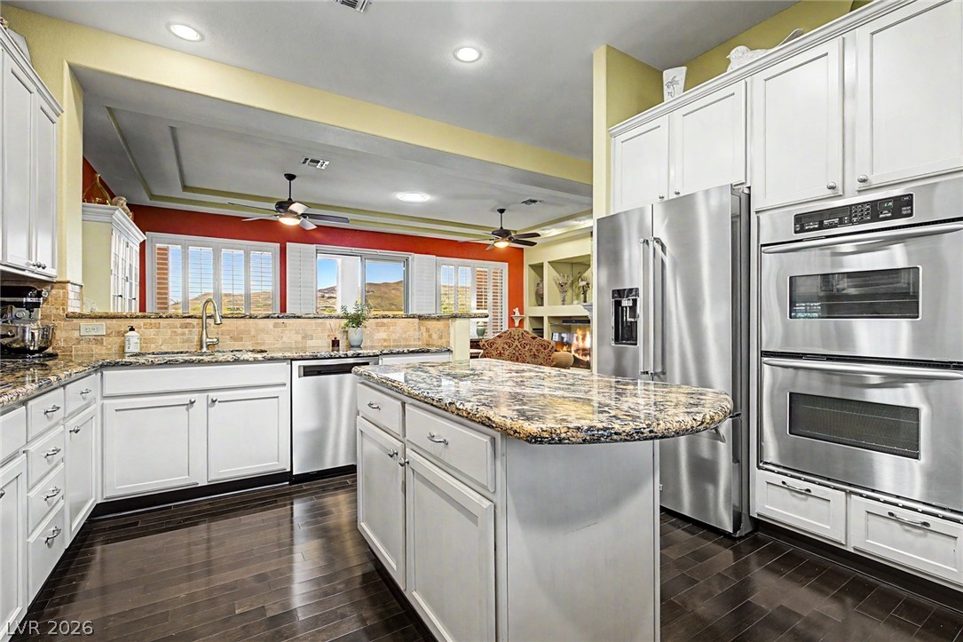 2010 High Mesa Drive Henderson NV 89012