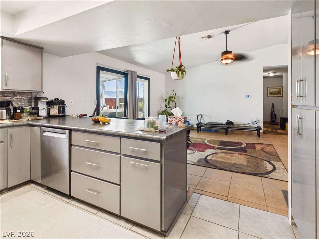 101 Comstock Street Pahrump NV 89048