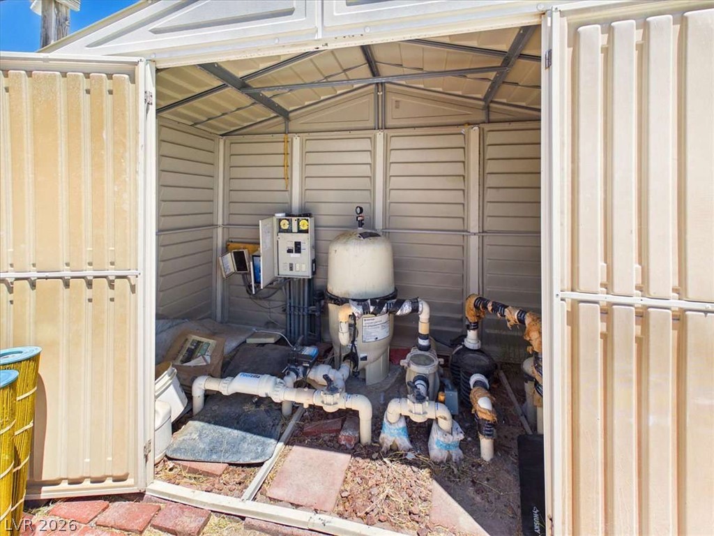 101 Comstock Street Pahrump NV 89048