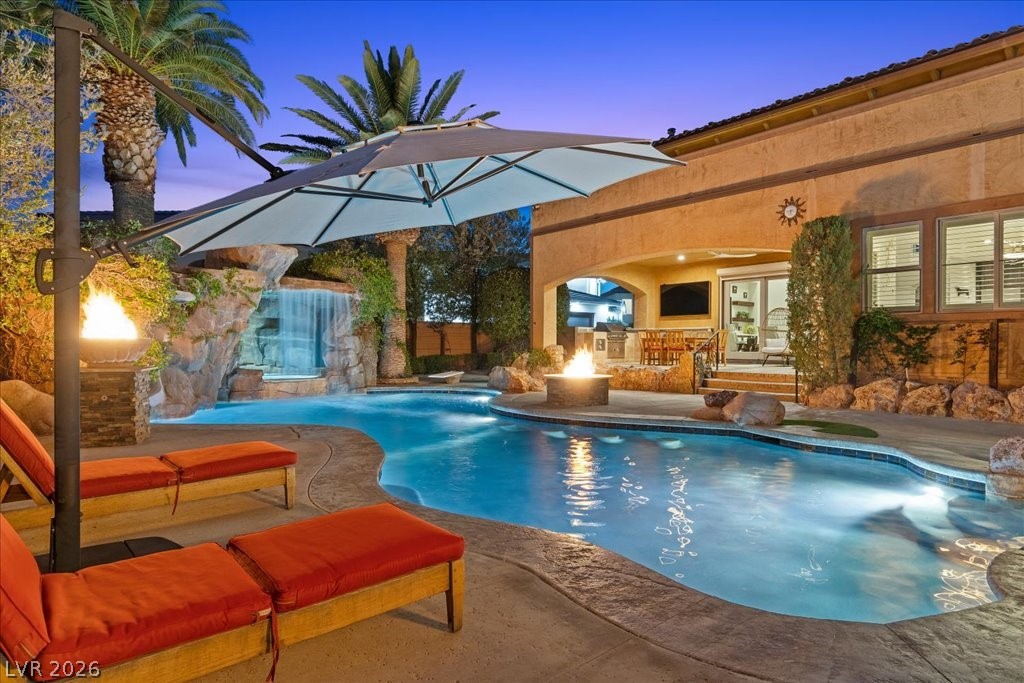 8455 Stange Avenue Las Vegas NV 89129