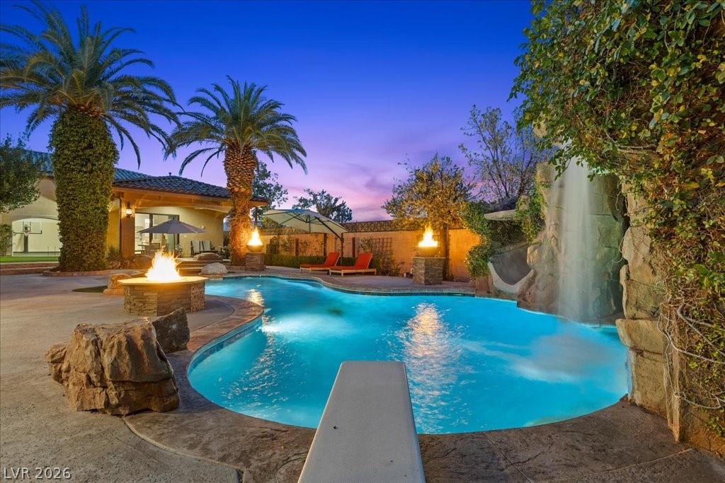 8455 Stange Avenue Las Vegas NV 89129