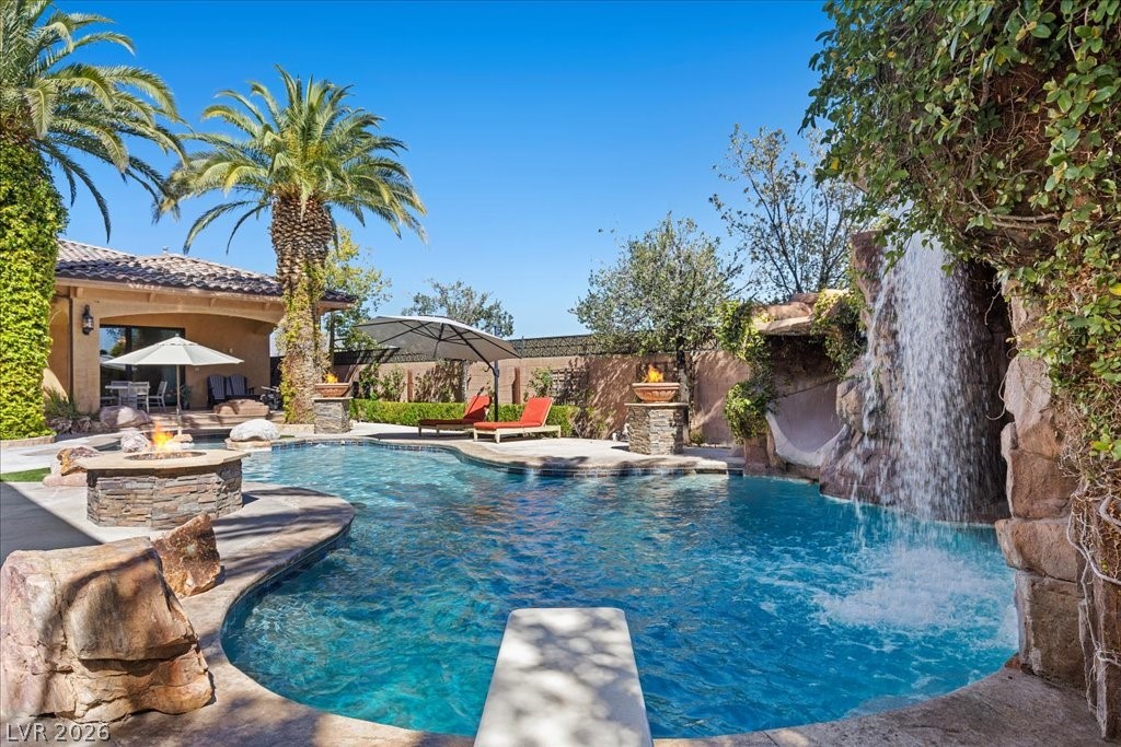 8455 Stange Avenue Las Vegas NV 89129