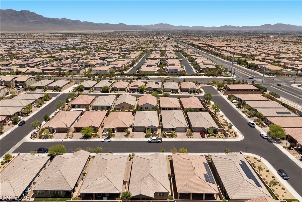 8057 Eve Rock Street Las Vegas NV 89166