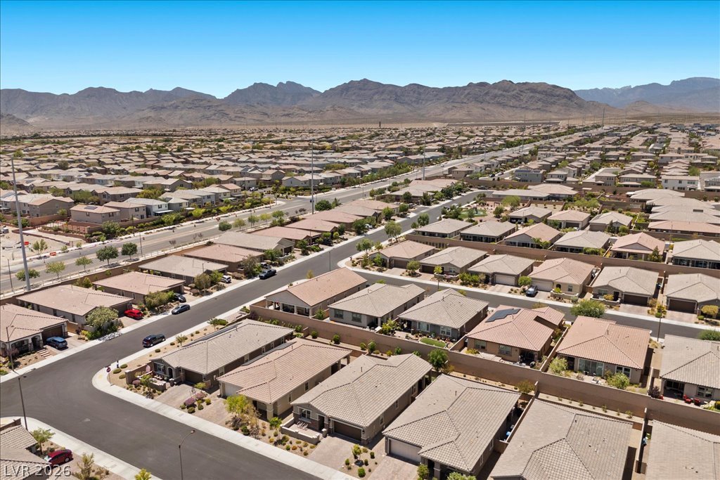 8057 Eve Rock Street Las Vegas NV 89166
