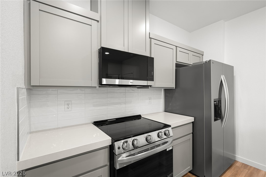 8821 Grabill Spruce Street Las Vegas NV 89166