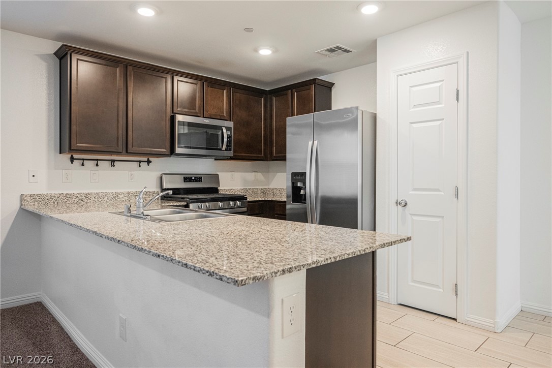 4574 Dover Straight Street Las Vegas NV 89115