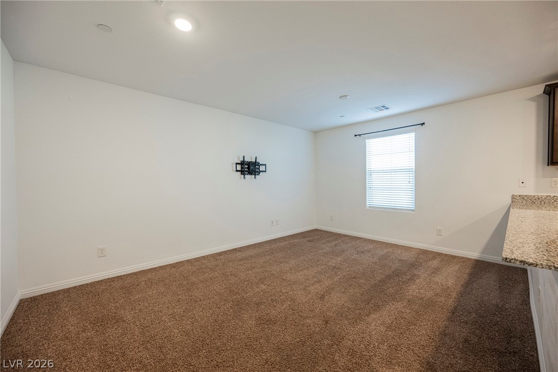 4574 Dover Straight Street Las Vegas NV 89115