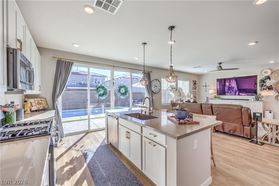 6626 Palmer Crest Street North Las Vegas NV 89086