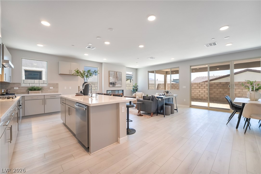 9229 Frazer Street Las Vegas NV 89166