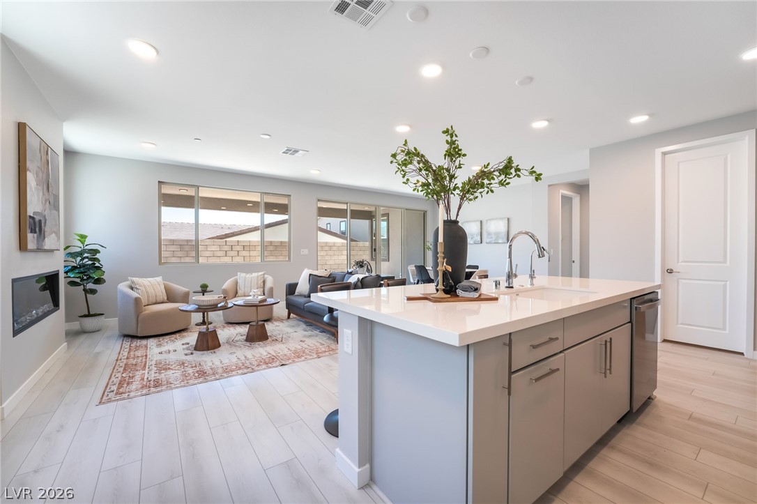 9229 Frazer Street Las Vegas NV 89166