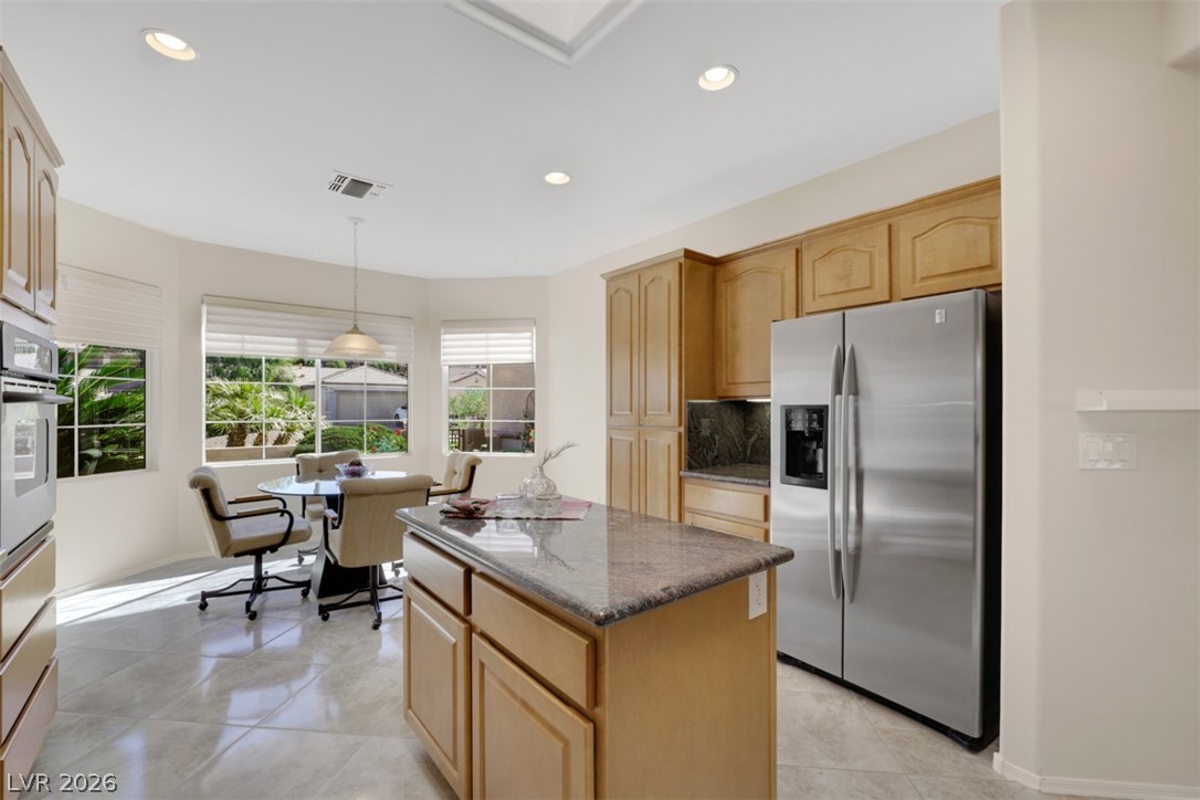 2025 Wildwood Lake Street Henderson NV 89052