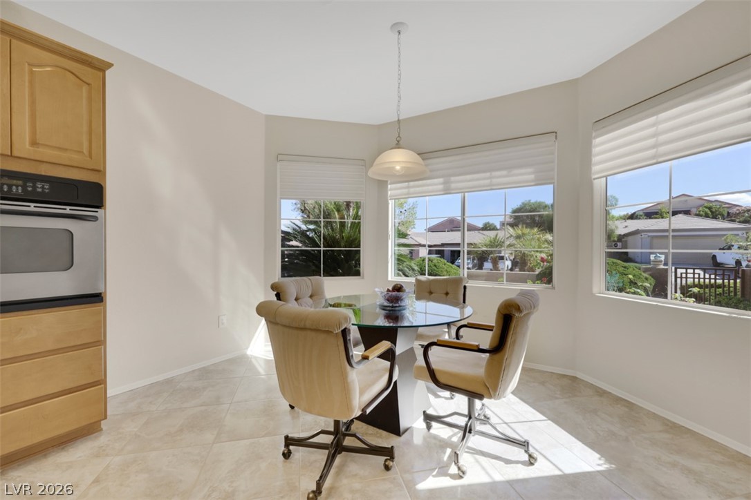2025 Wildwood Lake Street Henderson NV 89052