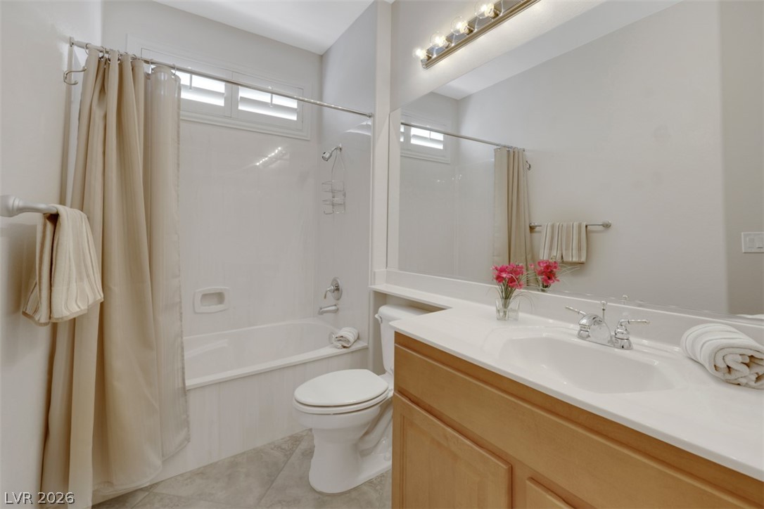 2025 Wildwood Lake Street Henderson NV 89052