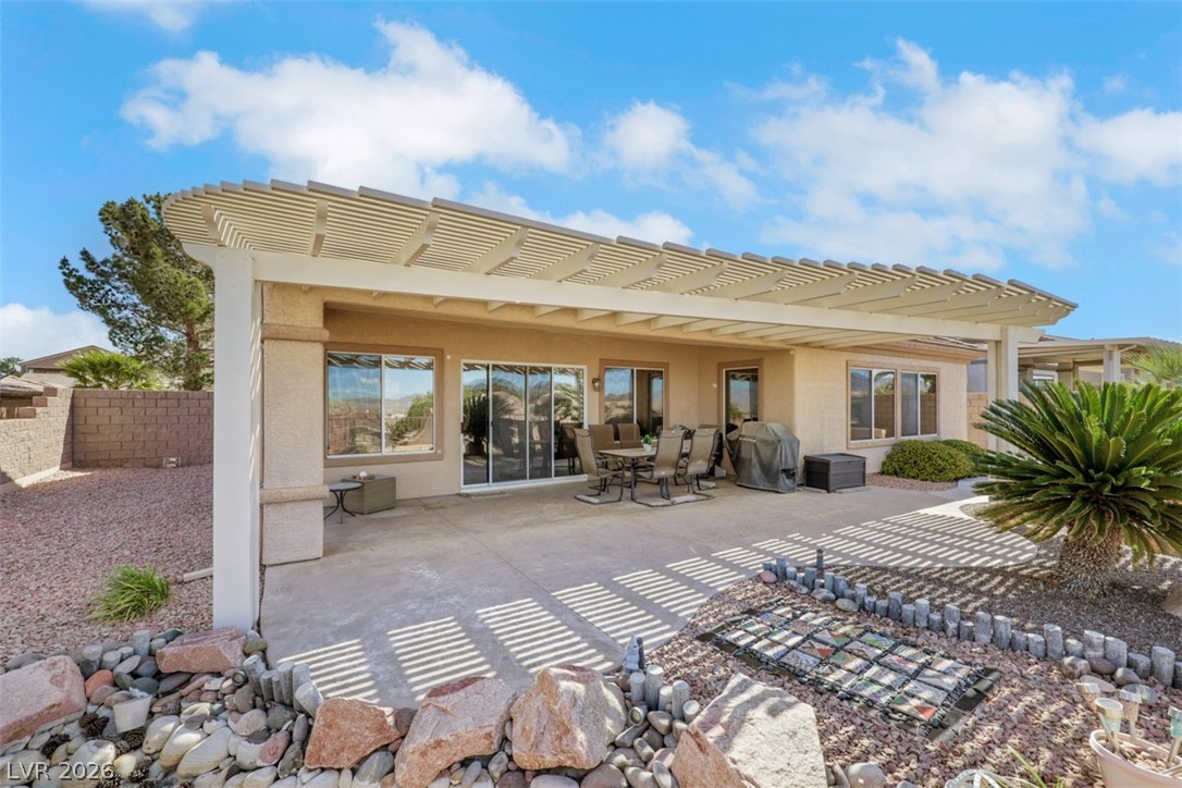 2025 Wildwood Lake Street Henderson NV 89052