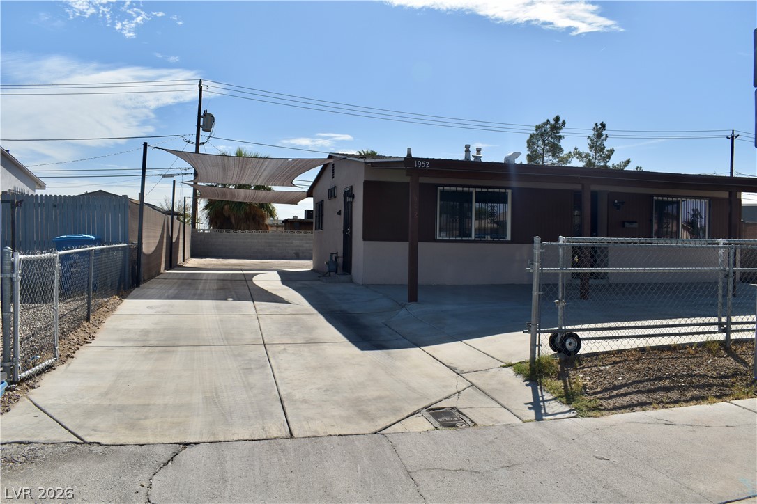 1952 H Street Las Vegas NV 89106
