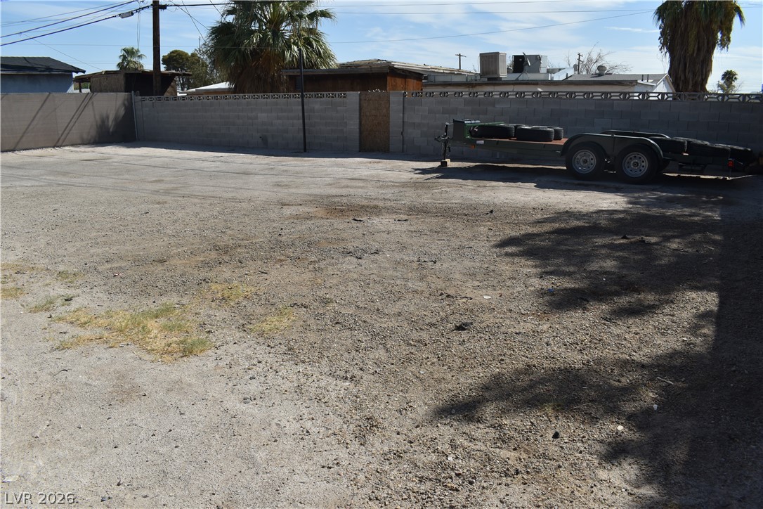 1952 H Street Las Vegas NV 89106