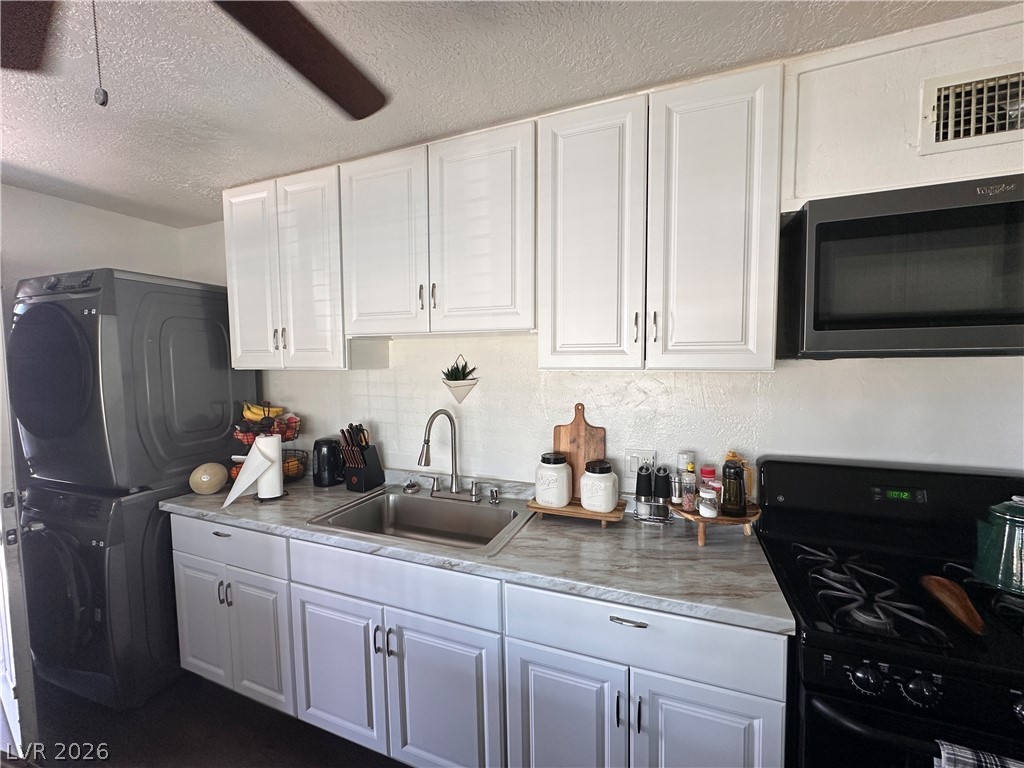 1952 H Street Las Vegas NV 89106