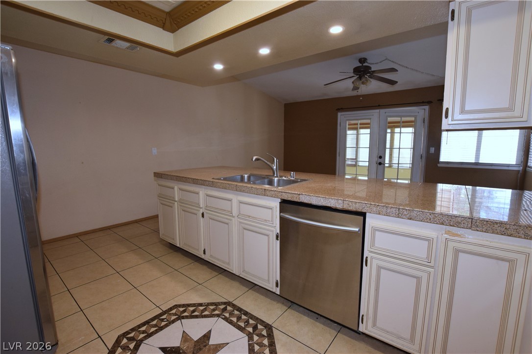 3607 Edinburgh Drive Las Vegas NV 89103