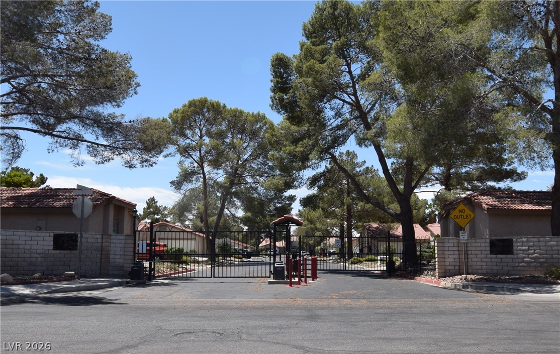 3607 Edinburgh Drive Las Vegas NV 89103
