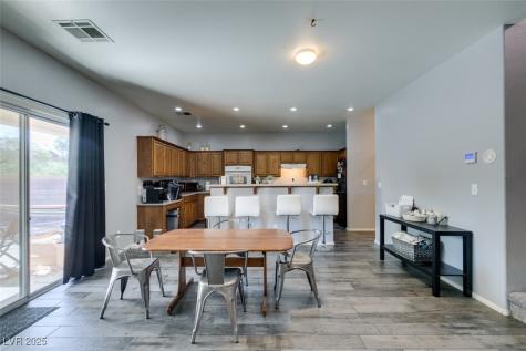 6052 Puesta Del Sol Street North Las Vegas NV 89081