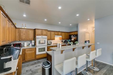 6052 Puesta Del Sol Street North Las Vegas NV 89081