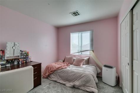 6052 Puesta Del Sol Street North Las Vegas NV 89081