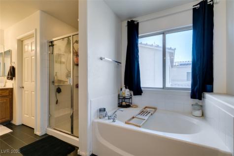6052 Puesta Del Sol Street North Las Vegas NV 89081